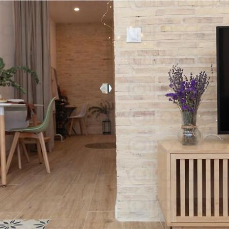 Rb - Urban Loft Retreat, Comfort & Good Location Валенсия Экстерьер фото