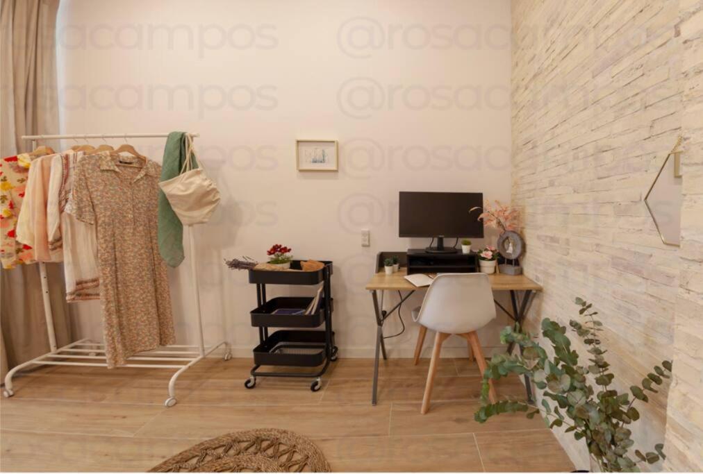 Rb - Urban Loft Retreat, Comfort & Good Location Валенсия Экстерьер фото